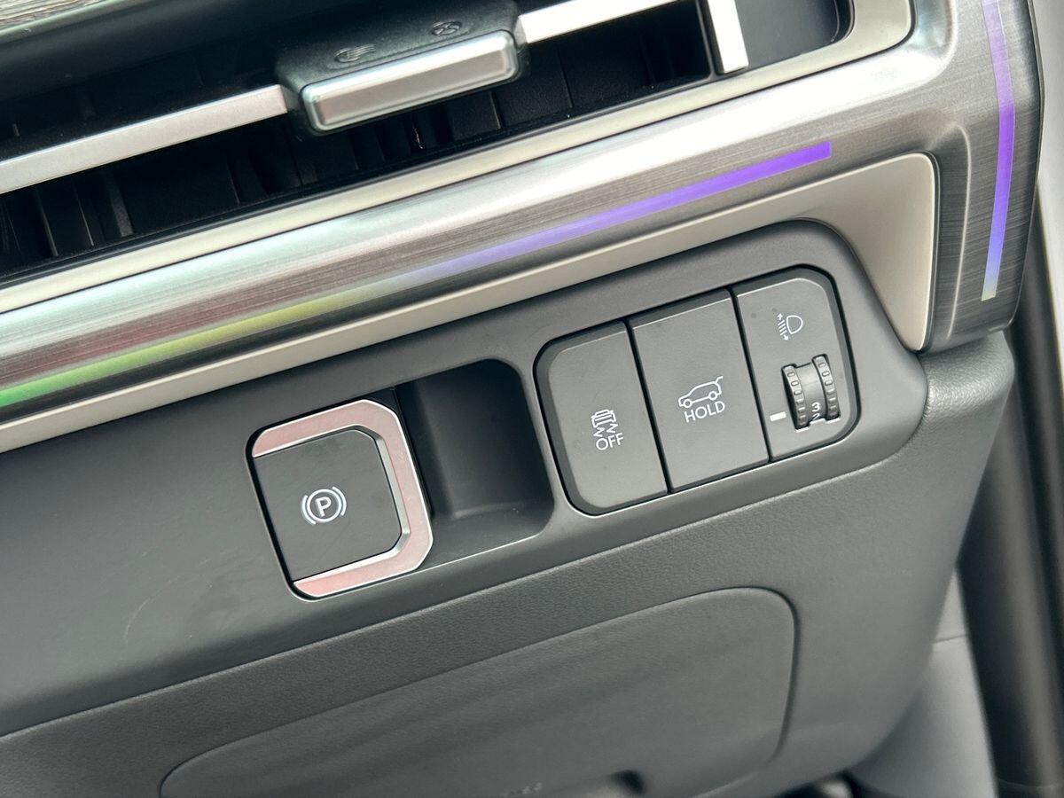 Used Hyundai Santa Fe 2025 for sale - 76300000: Photo 21