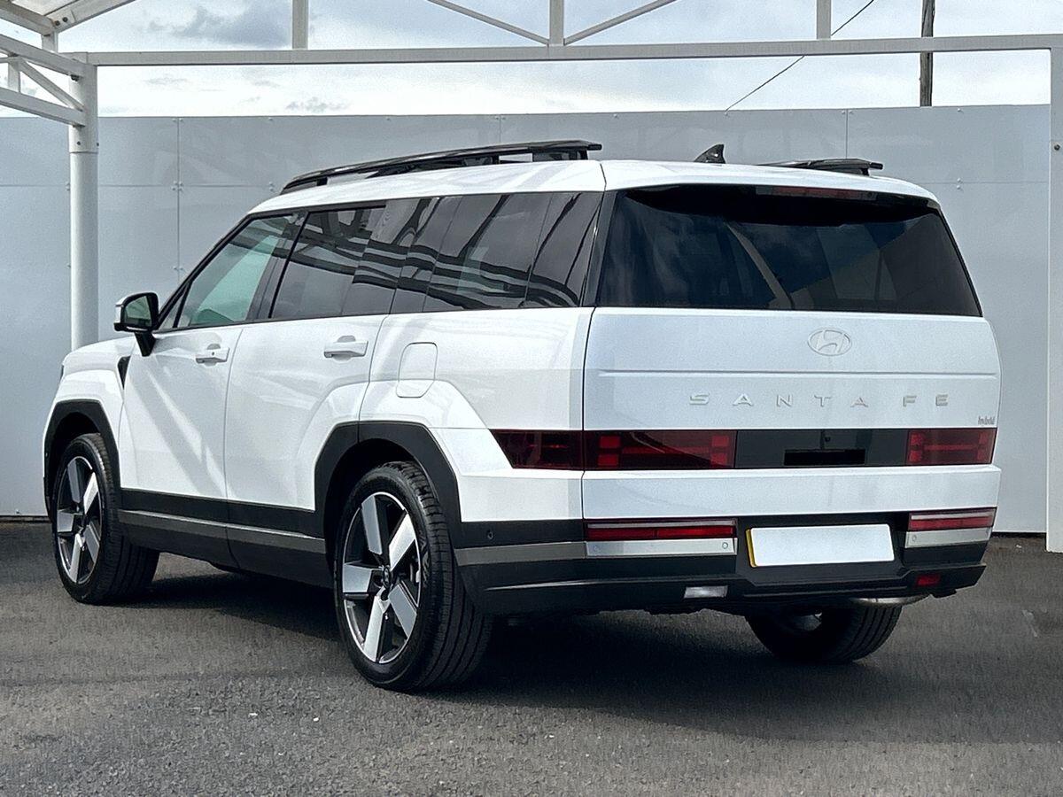 Used Hyundai Santa Fe 2025 for sale - 76300000: Photo 3