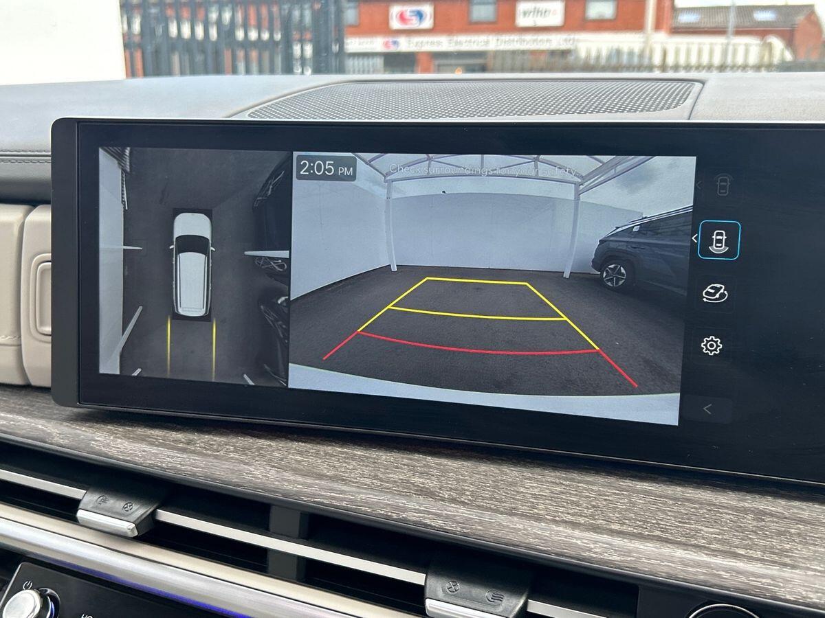 Used Hyundai Santa Fe 2025 for sale - 76300000: Photo 30