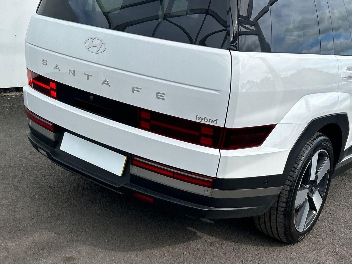 Used Hyundai Santa Fe 2025 for sale - 76300000: Photo 41
