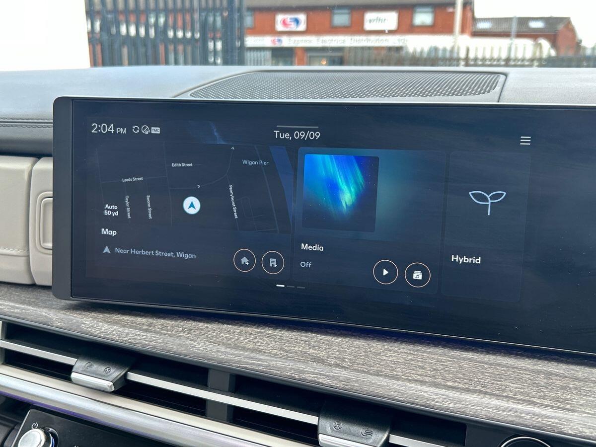 Used Hyundai Santa Fe 2025 for sale - 76300000: Photo 8