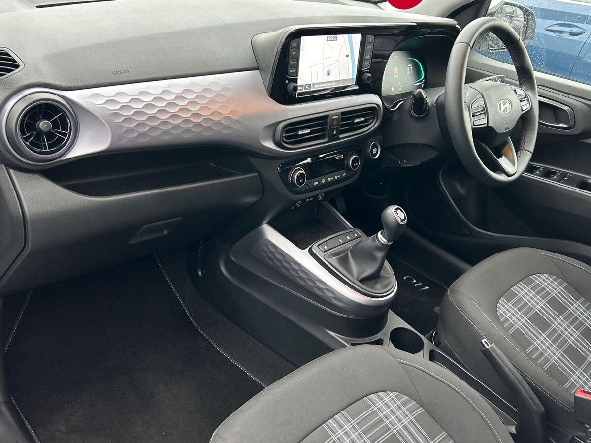 Used Hyundai i10 2025 for sale - 76774669: Photo 2