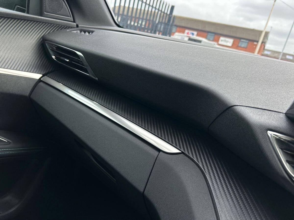 Used Peugeot 5008 2023 for sale - 76220123: Photo 29