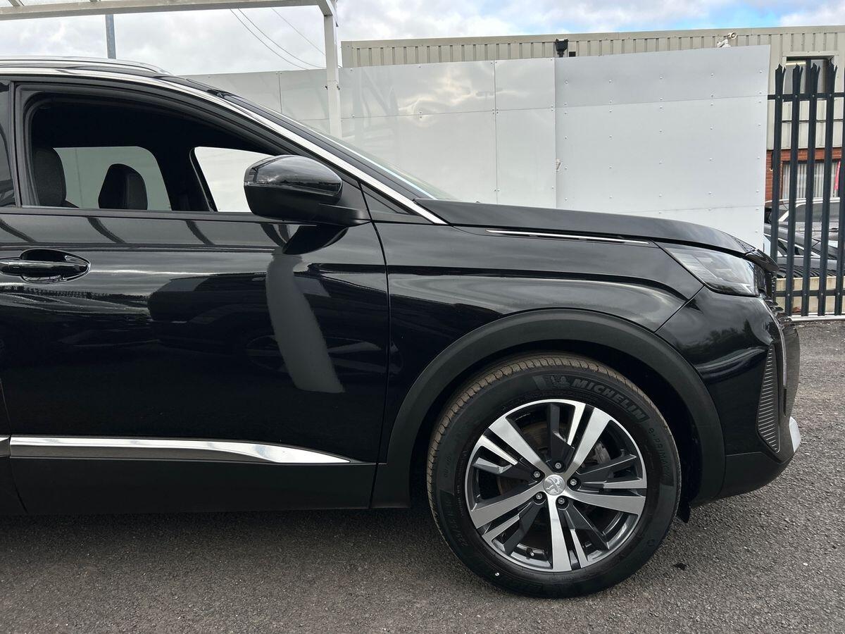 Used Peugeot 5008 2023 for sale - 76220123: Photo 32