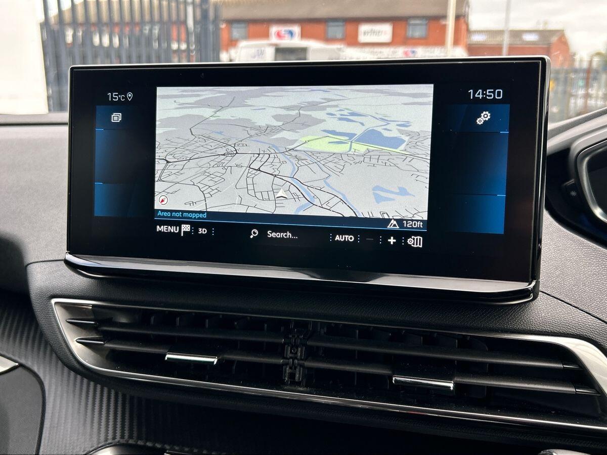 Used Peugeot 5008 2023 for sale - 76220123: Photo 8