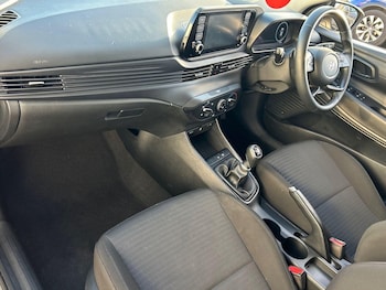 Used Hyundai i20 2022 for sale - 77011437: Photo