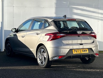 Used Hyundai i20 2022 for sale - 77011437: Photo