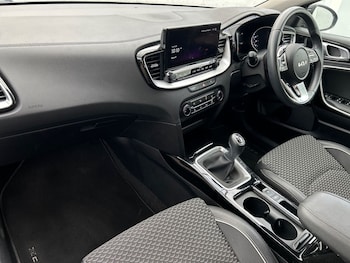 Used Kia XCeed 2022 for sale - 75483011: Photo