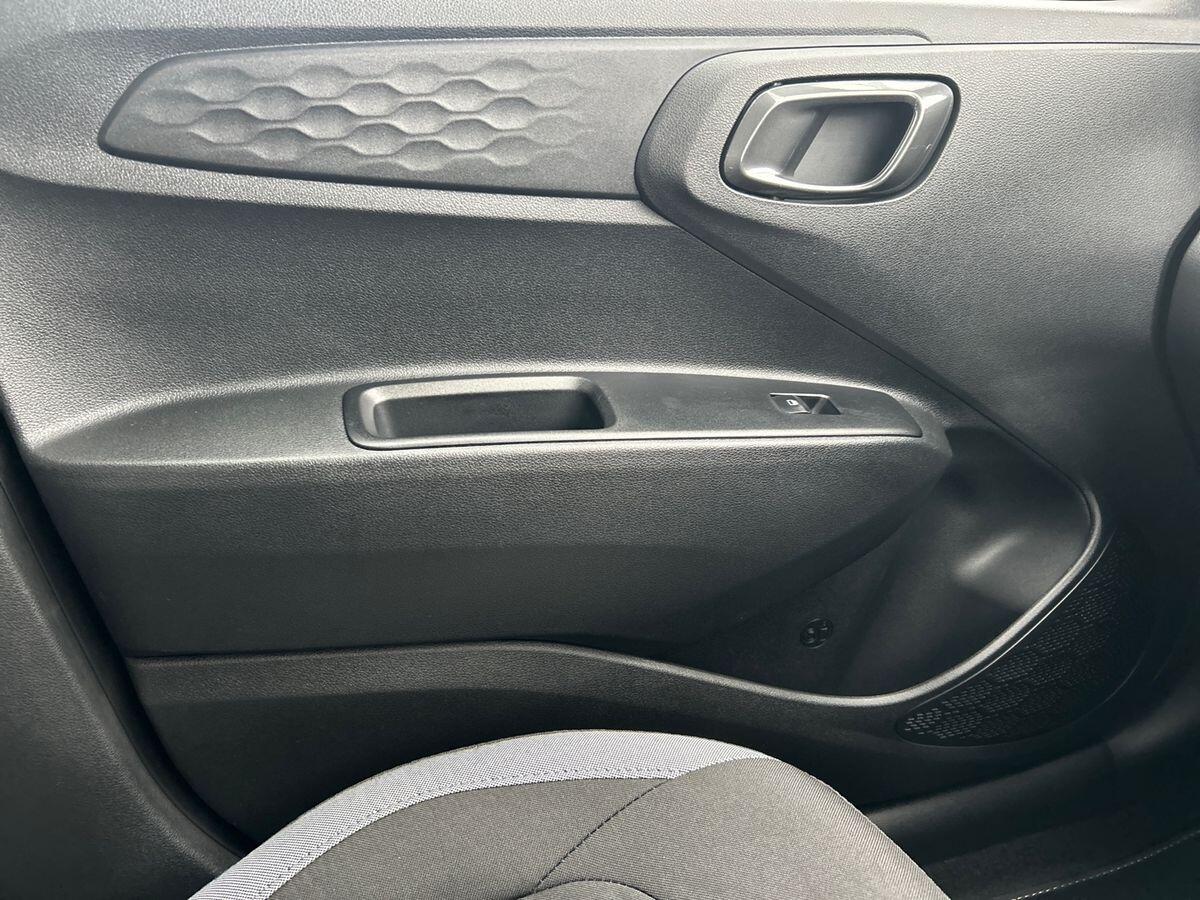 Used Hyundai i10 2025 for sale - 77179099: Photo 29