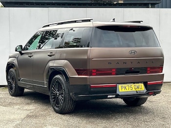 Used Hyundai Santa Fe 2025 for sale - 76641874: Photo