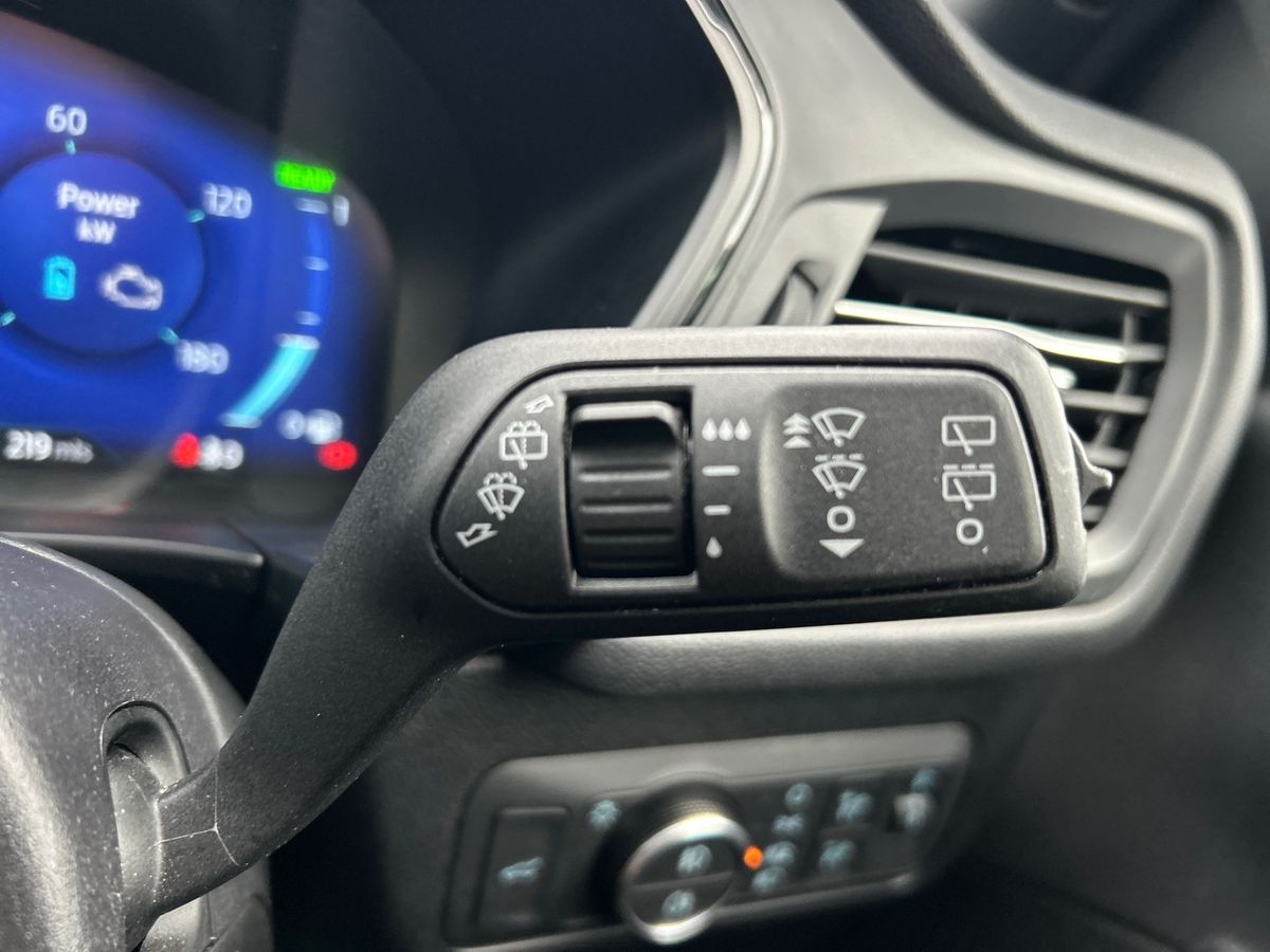 Used Ford Kuga 2023 for sale - 77984333: Photo 31