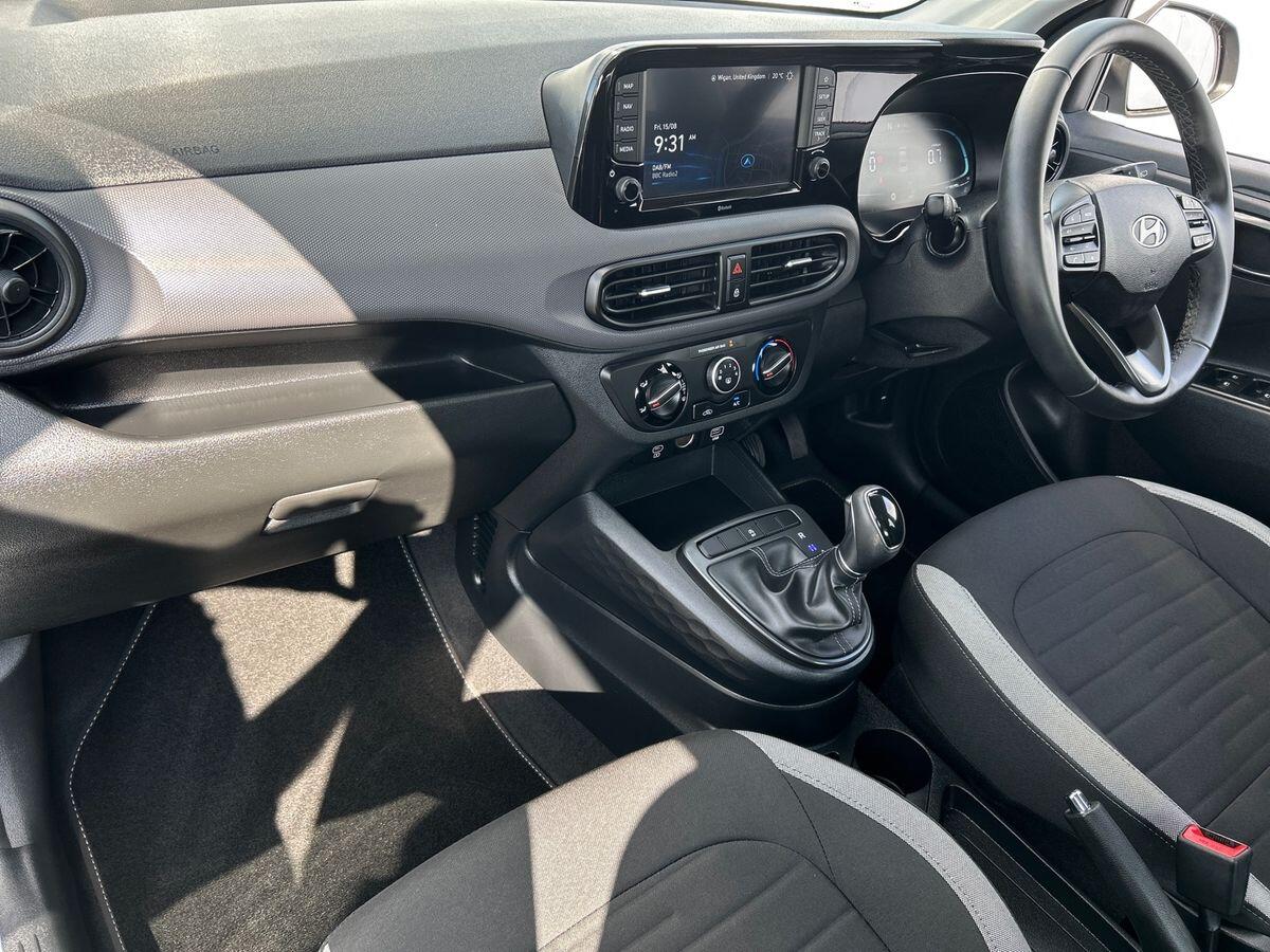 Used Hyundai i10 2025 for sale - 77053049: Photo 2