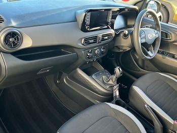 Used Hyundai i10 2025 for sale - 77112663: Photo