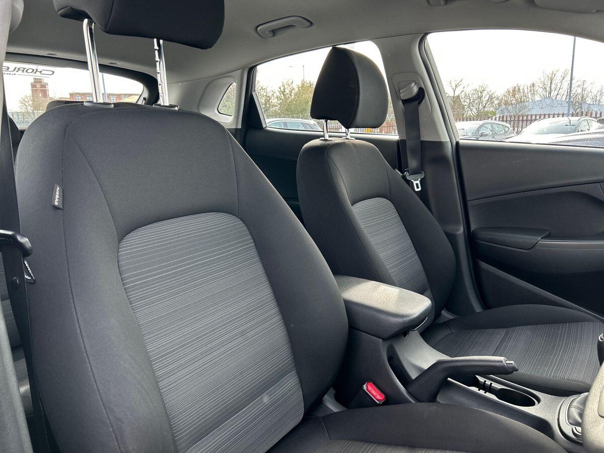 Used Hyundai KONA 2018 for sale - 77973444: Photo 16