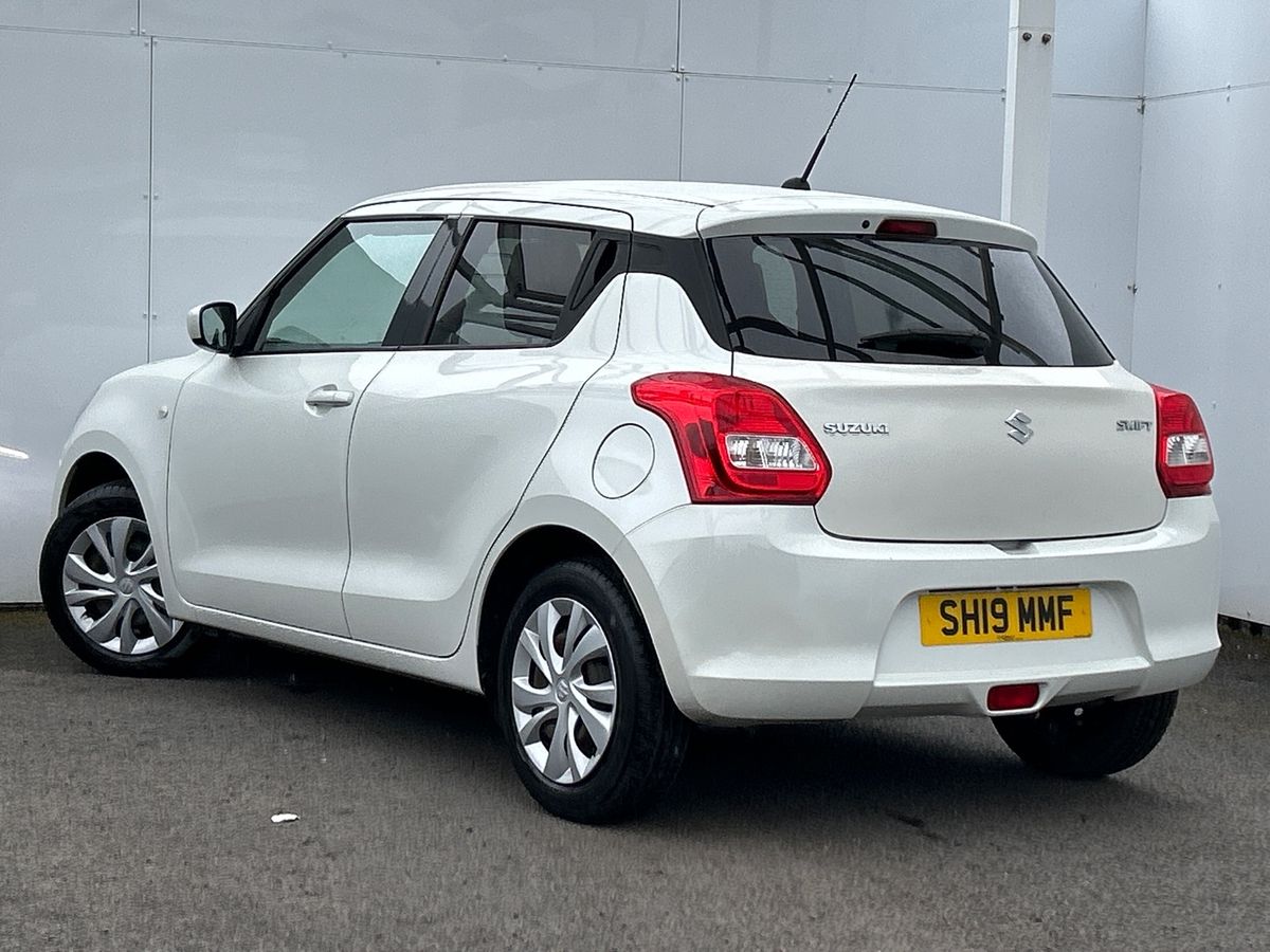 Used Suzuki Swift 2019 for sale - 78177687: Photo 3