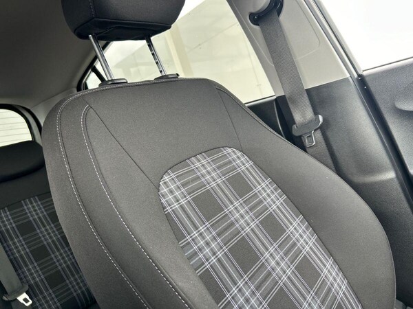 Used Hyundai i10 2024 for sale - 76090548: Photo 29
