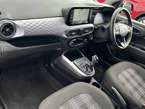 Used Hyundai i10 2024 for sale - 76090548: Photo 2