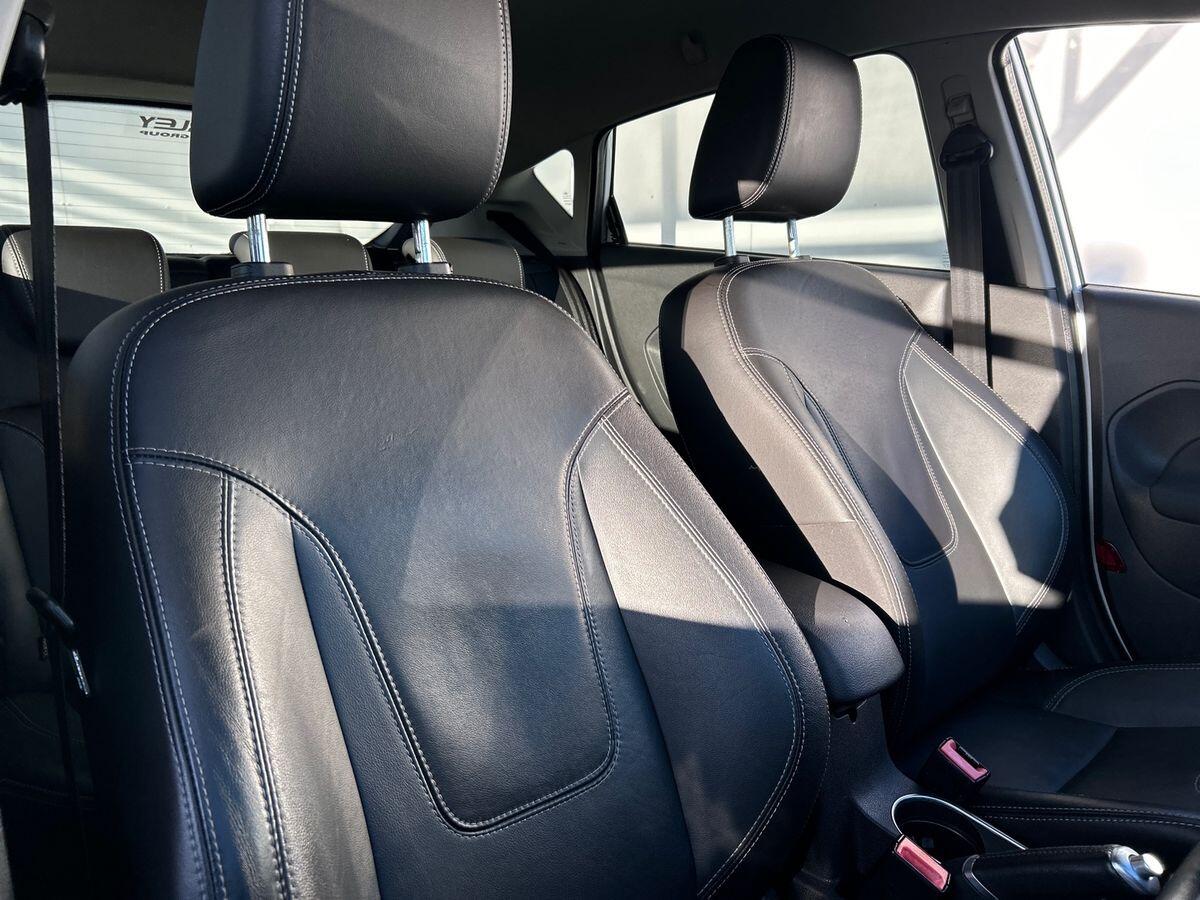 Used Ford Fiesta 2017 for sale - 76692259: Photo 15