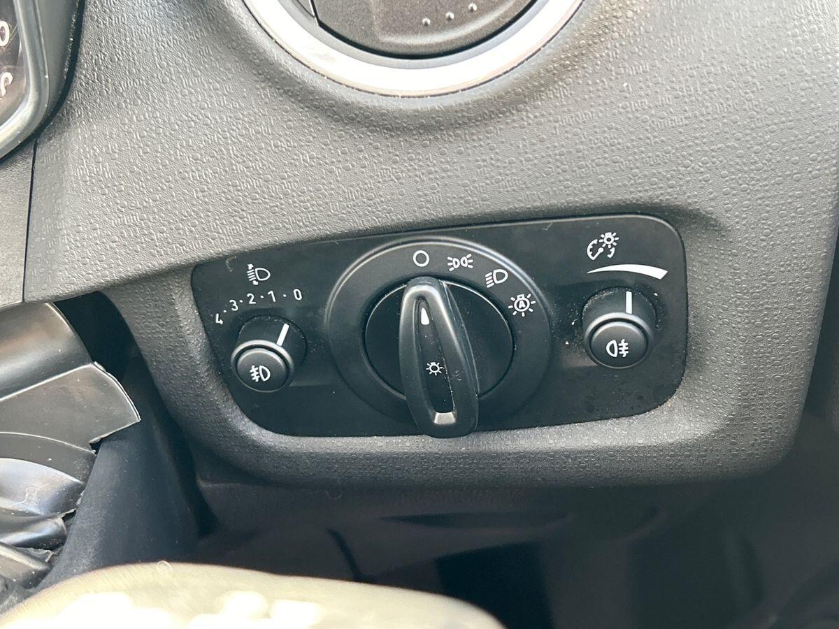 Used Ford Fiesta 2017 for sale - 76692259: Photo 20