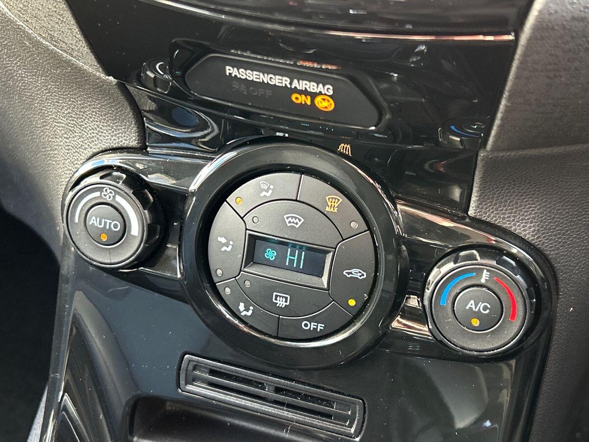 Used Ford Fiesta 2017 for sale - 76692259: Photo 23