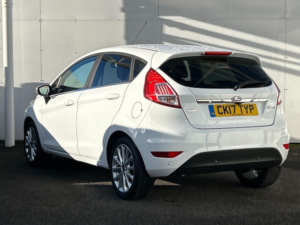 Used Ford Fiesta 2017 for sale - 76692259: Photo 3