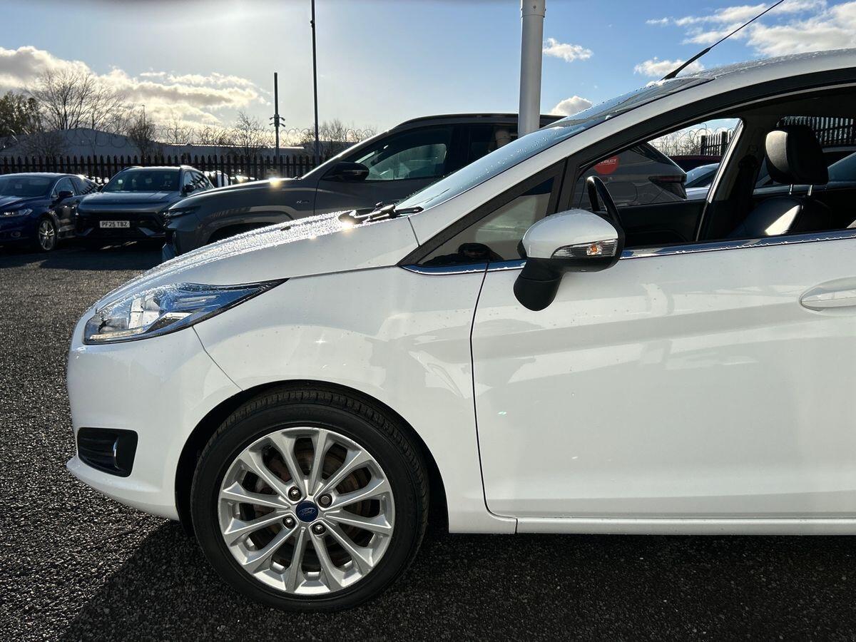 Used Ford Fiesta 2017 for sale - 76692259: Photo 35