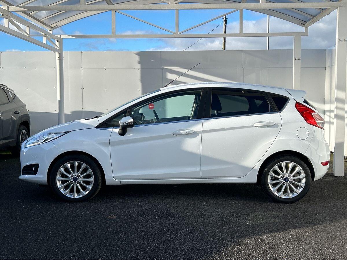 Used Ford Fiesta 2017 for sale - 76692259: Photo 6