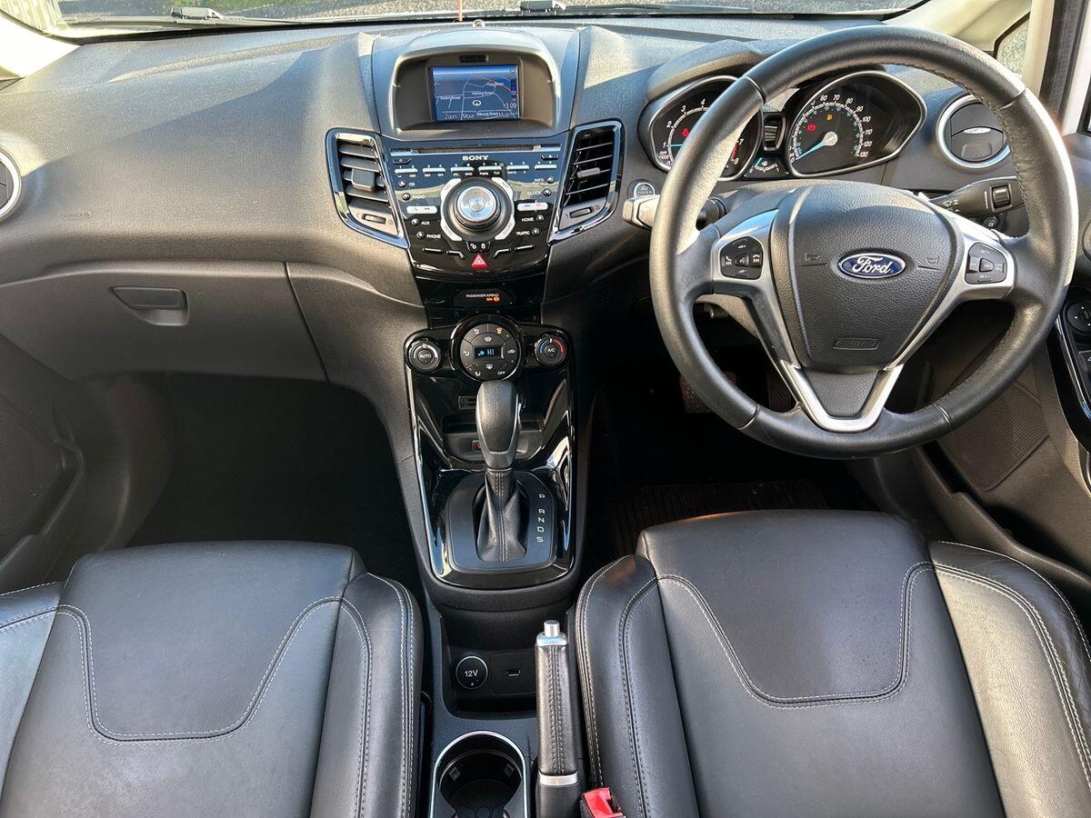 Used Ford Fiesta 2017 for sale - 76692259: Photo 7