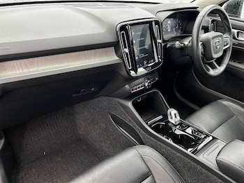 Used Volvo XC40 2020 for sale - 75969634: Photo