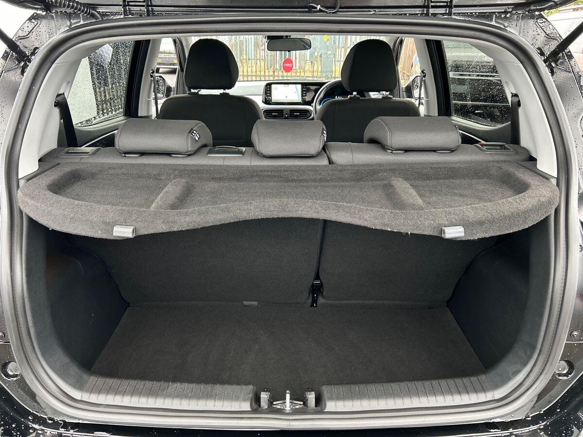 Used Hyundai i10 2024 for sale - 76300358: Photo 19