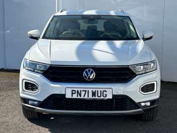 Used Volkswagen T-Roc 2021 for sale - 74742168: Photo