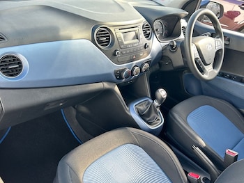 Used Hyundai i10 2016 for sale - 75705156: Photo