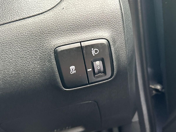 Used Hyundai i10 2024 for sale - 76171109: Photo 21