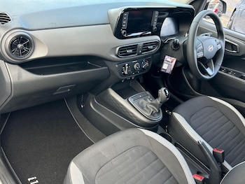 Used Hyundai i10 2025 for sale - 77233368: Photo