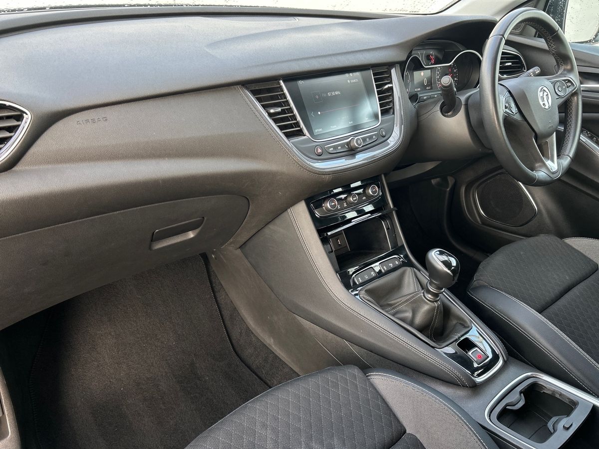 Used Vauxhall Grandland X 2019 for sale - 77650576: Photo 2
