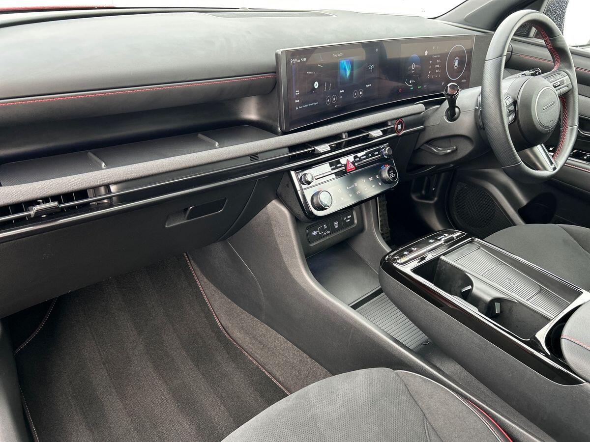 Used Hyundai TUCSON 2025 for sale - 77996508: Photo 2