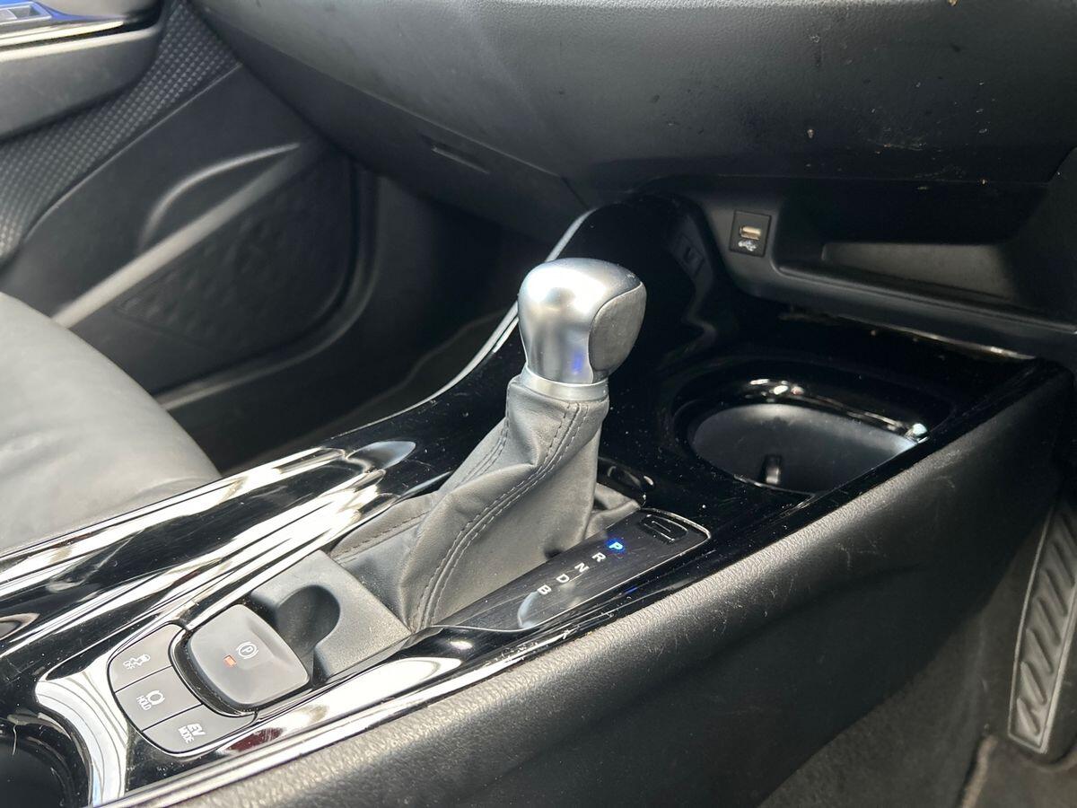 Used Toyota C-HR 2020 for sale - 77831219: Photo 34