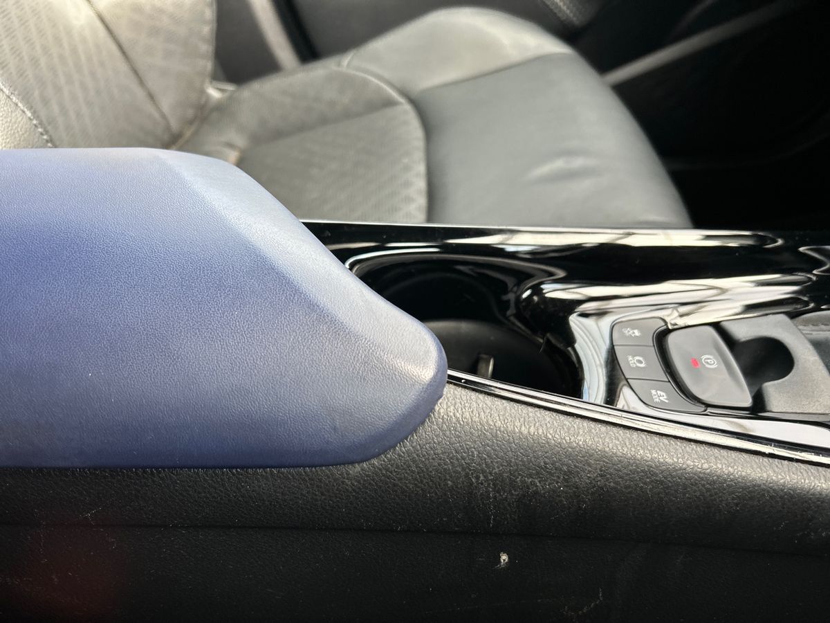 Used Toyota C-HR 2020 for sale - 77650583: Photo 35