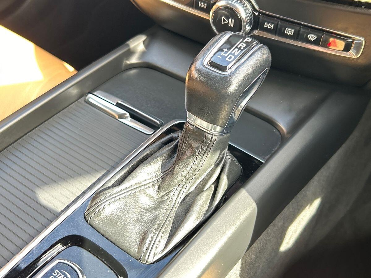 Used Volvo V60 2019 for sale - 76896190: Photo 23