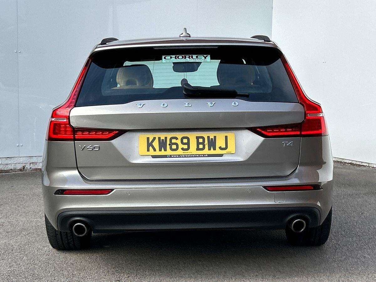 Used Volvo V60 2019 for sale - 76896190: Photo 5