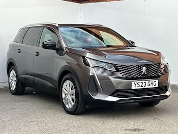 Used Peugeot 5008 2023 for sale - 75969946: Photo