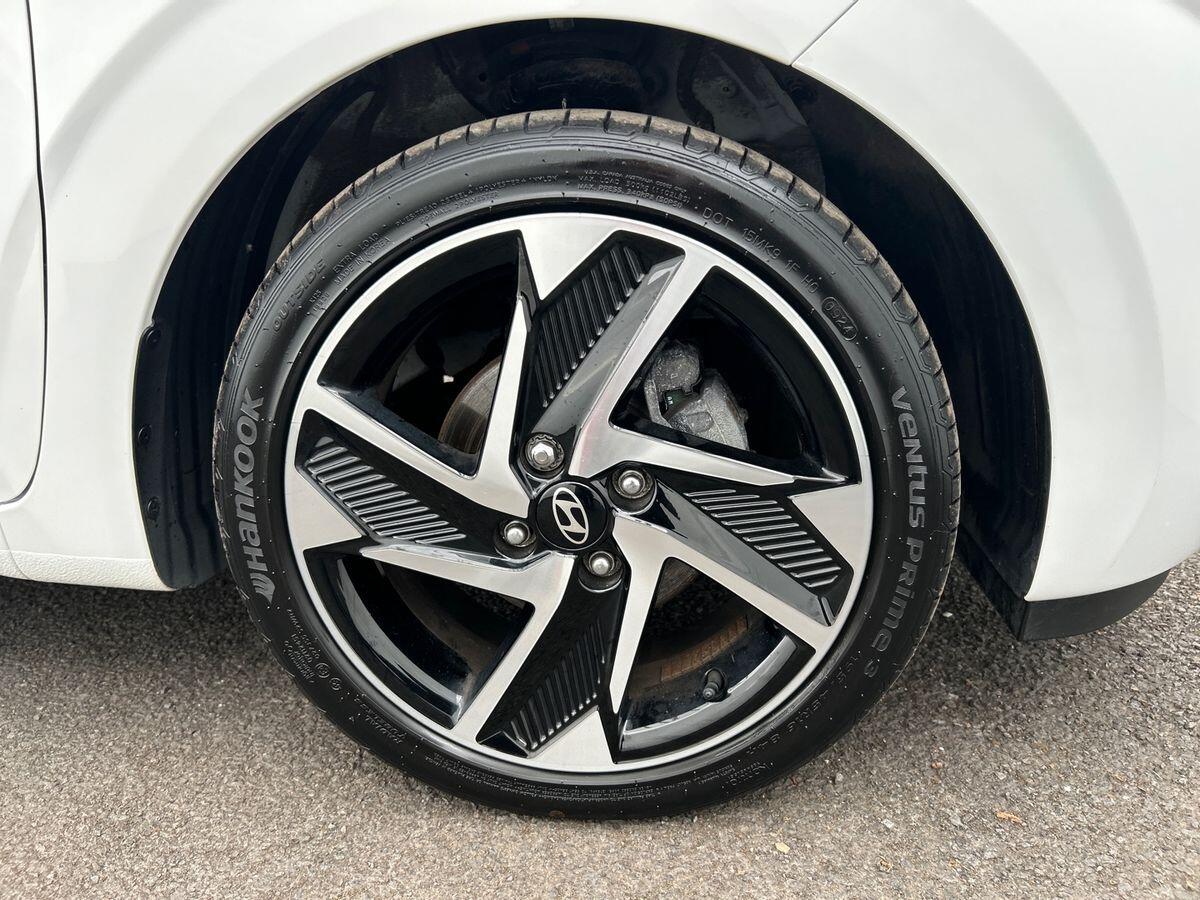 Used Hyundai i10 2024 for sale - 76090240: Photo 11