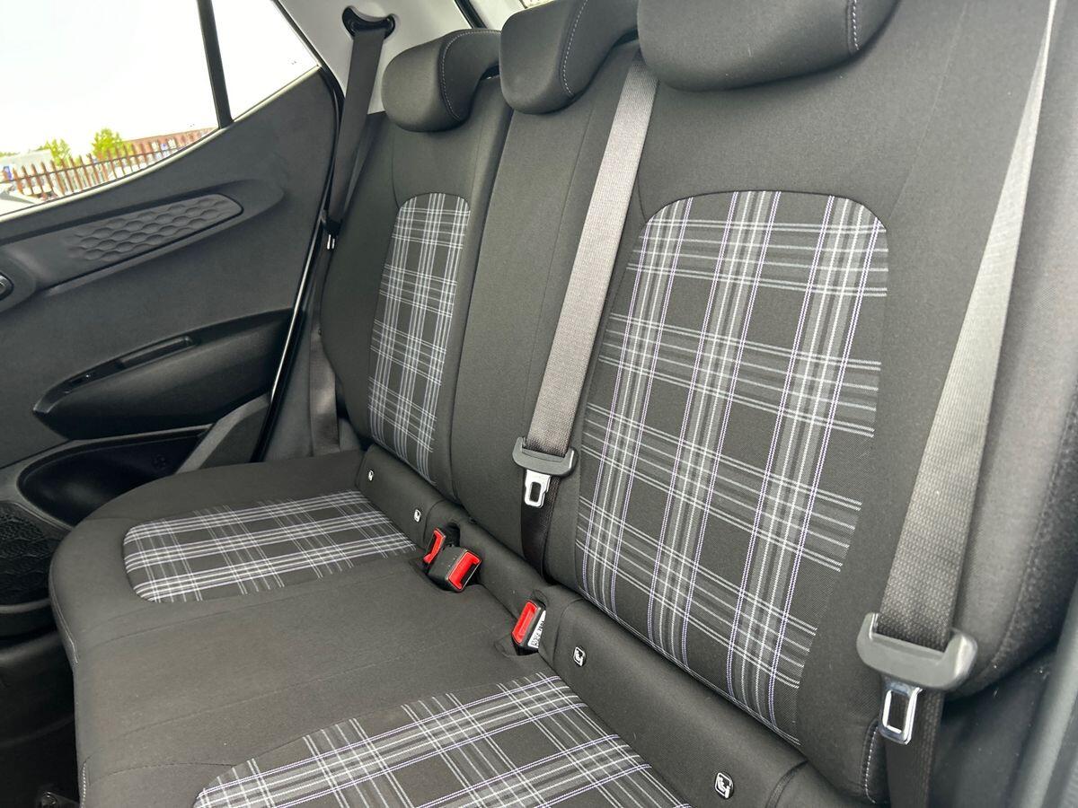 Used Hyundai i10 2024 for sale - 76090240: Photo 18