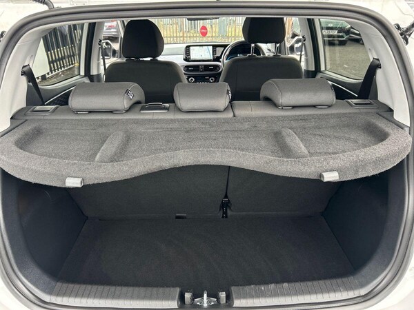 Used Hyundai i10 2024 for sale - 76090240: Photo 19