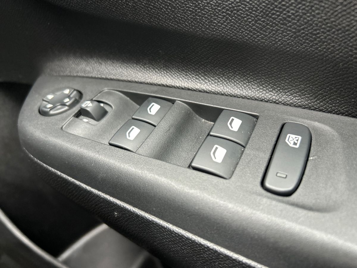 Used Vauxhall Corsa 2025 for sale - 77984344: Photo 46