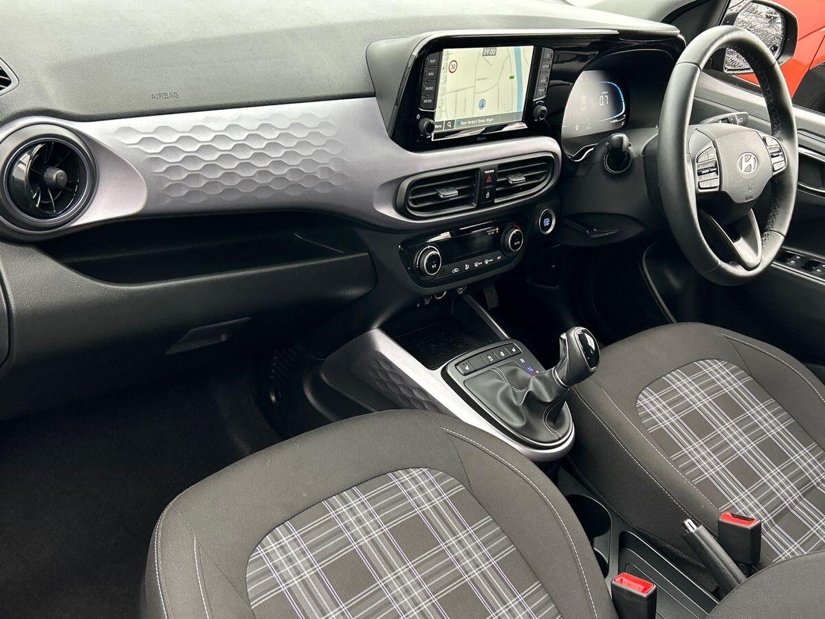 Used Hyundai i10 2024 for sale - 76249559: Photo 2