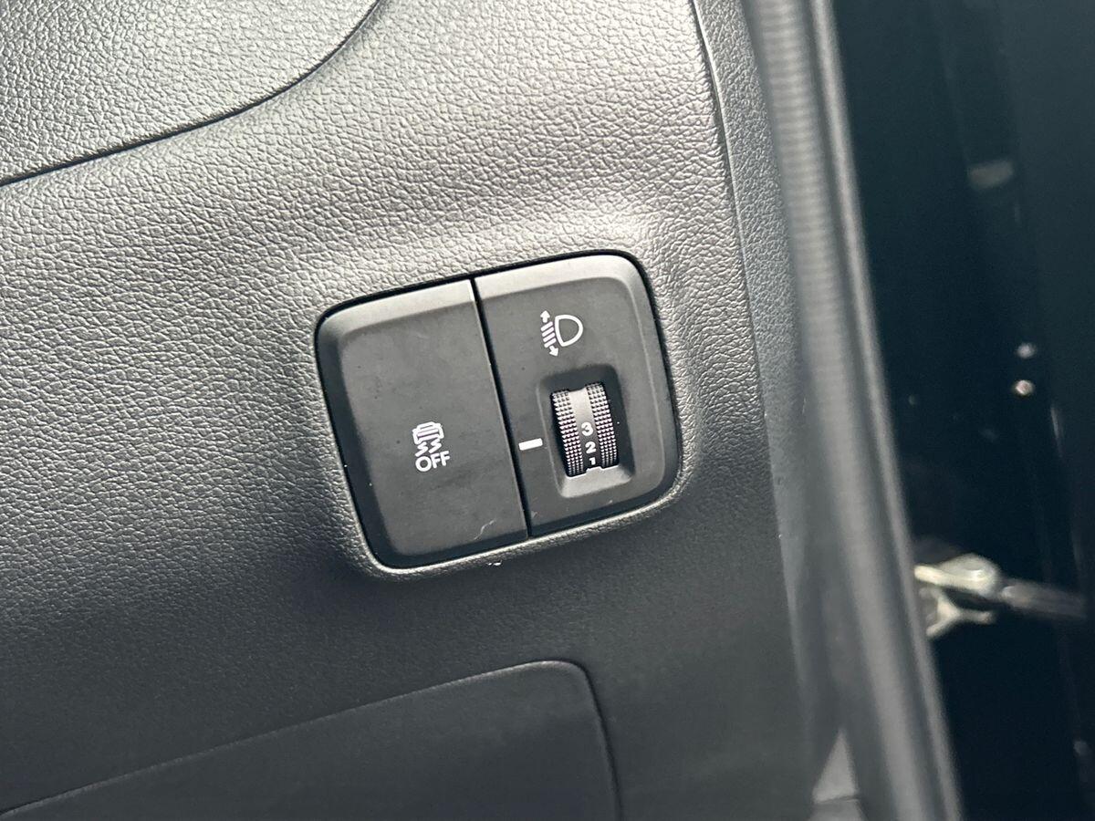 Used Hyundai i10 2024 for sale - 76249559: Photo 20