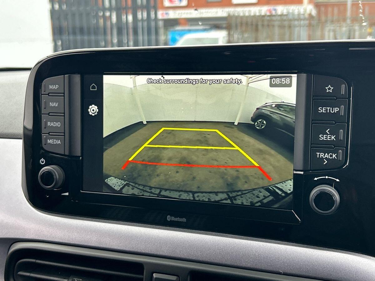 Used Hyundai i10 2024 for sale - 76249559: Photo 30