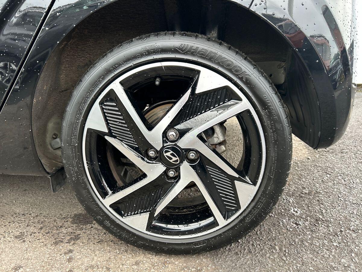 Used Hyundai i10 2024 for sale - 76249559: Photo 9