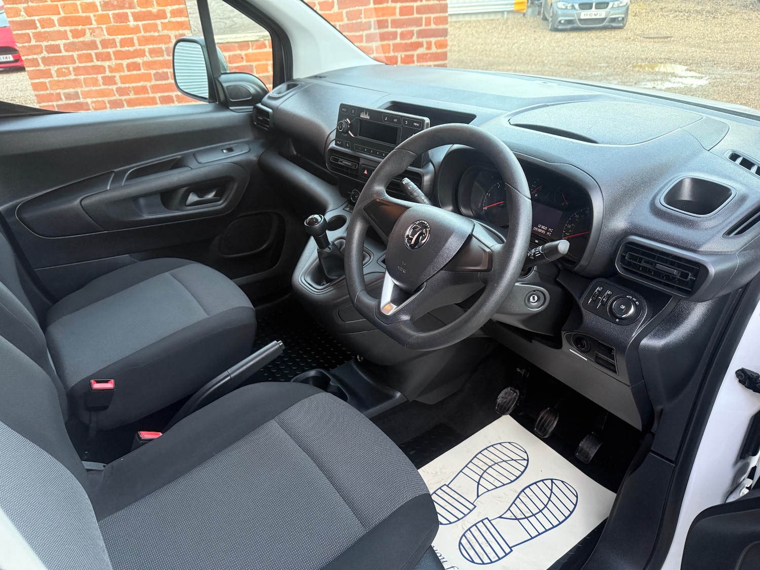 Used Vauxhall Combo 2019 for sale - 76598815: Photo 6